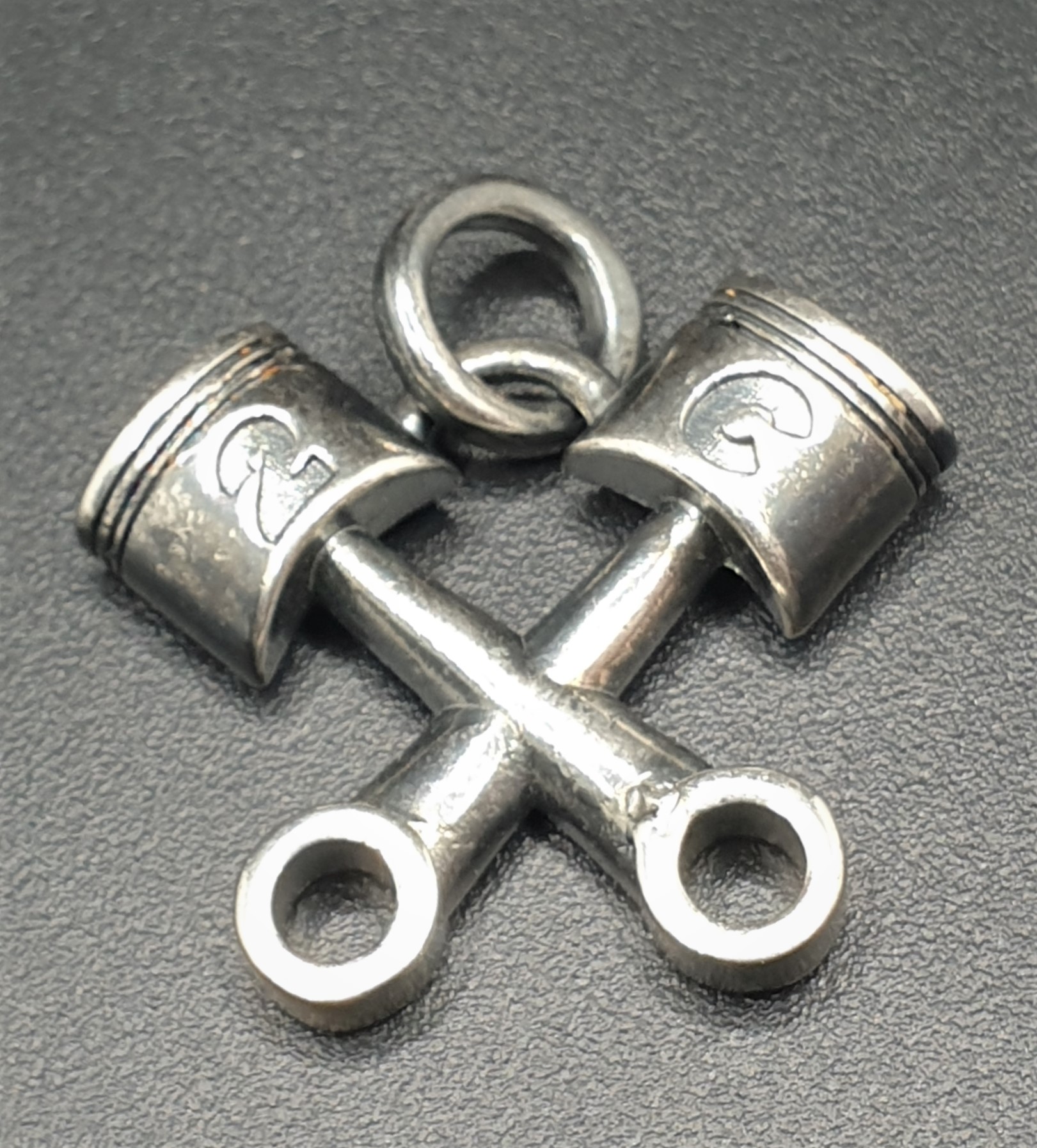 Collezione DueC Ciondolo logo 2C